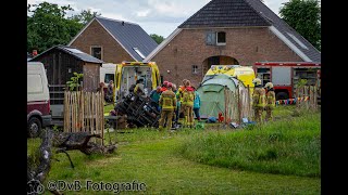 Persoon onder heftruck terecht gekomen traumahelikopter geland [upl. by Alliuqal]