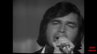 Engelbert Humperdinck My Way live [upl. by Yelyr]