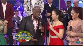 Johnny Ventura Llegó la Navidad En Vivo De Extremo a Extremo [upl. by Merridie]