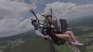 Melissa Naschenweng  I steh auf Bergbauernbuam Tandem Sprung [upl. by Bentlee916]