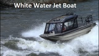 Jet boat runs rapids on the Salmon River [upl. by Hesler]