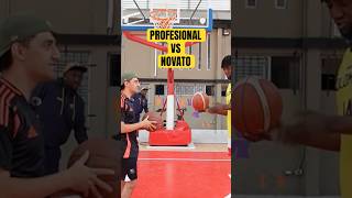 Profesional VS novato shorts baloncesto [upl. by Karub]