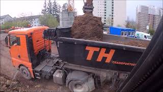 Bagger Liebherr A920  Baugrubenaushub  Erdarbeiten  Lkw laden Teil 2  GoPro  Cabview [upl. by Ardnoyek]