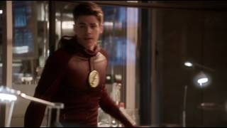 The Flash S3E2  Barry Tells Team Flash About Flashpoint [upl. by Sapphera750]