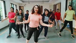 20Mins Lata Mangeshkar Mix Easy Daliy Beginner Workout [upl. by Farman]