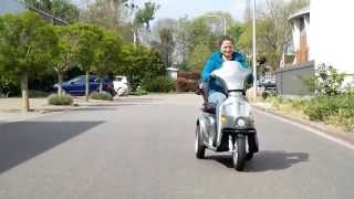 Snelle scootmobiel INCA SprintPLUS 35kmh [upl. by Madelin]