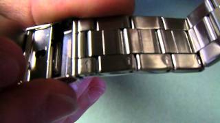 How To Easily Remove a Watch Link [upl. by Pearce]