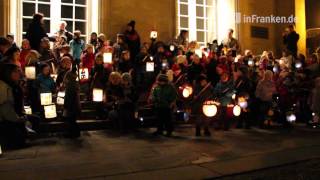 Laternenumzug des Kindergartens Marienschule auf dem Schloßplatz Coburg [upl. by Ettenim643]