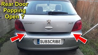 Rear Car Door Won’t Stay Closed  Peugeot 307 Hatchback [upl. by Anil286]