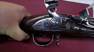 1795 Springfield Flintlock Musket  Military Heritage [upl. by Hochman]