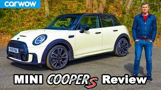 MINI Cooper S 2021 review  better than a VW Polo GTI [upl. by Lehcim580]