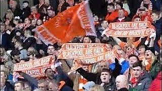 AMAZING BLACKPOOL FC FANS SING THEIR HEARTS OUT AT THEIR HISTORIC HOMECOMING  BLACKPOOL ARE BACK [upl. by Aihsiek651]