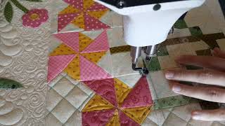 CrossHatching Machine Quilting by Natalia Bonner [upl. by Thorfinn697]