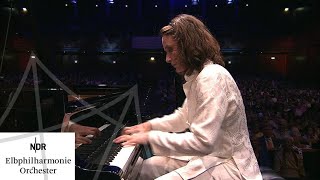 Schumann Klavierkonzert  Hélène Grimaud  Thomas Hengelbrock  NDR Elbphilharmonie Orchester [upl. by Trina]