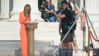 Aufnahmen vom Set Heidi Klum läutet 17 GNTMStaffel ein [upl. by Ariamat455]