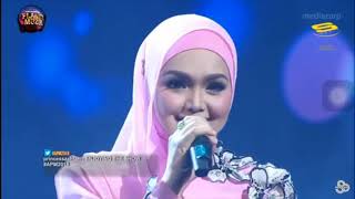 Judika FT Dato Sri Siti Nurhaliza Kisah Ku Inginkan LIVE APM [upl. by Alburg709]