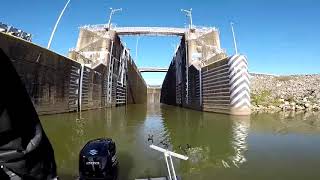 How to properly lock thru TN river Dams [upl. by Enotna]