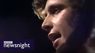 Don McLean performs American Pie live at BBC in 1972  Newsnight archives [upl. by Tlevesor343]