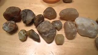 how to find agates agate identification [upl. by Ahsratan]