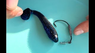 How to Rig Belly Weighted Worm Hooks with Spring Lock  Fishing 101 in Saltwater [upl. by Lindy296]