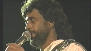 Dariush  Beman Nagoo Dooset Daram داریوش،بمن نگو دوست دارم [upl. by Oer932]