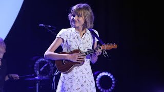 Grace VanderWaal Takes the Stage with ‘Moonlight’ [upl. by Idurt343]