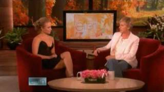 Hayden Panettiere Interview on Ellen 102308 [upl. by Gala]