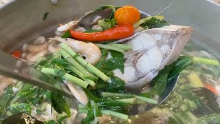 How to make FISH AND SHRIMP SOUR SOUP Cambodian Recipe [upl. by Stricklan750]