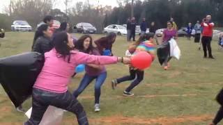 Parte 16 Competencia Globos Jovenes Serie 1  Dia 1 Juegos Populares Familiares 2016 [upl. by Flight]