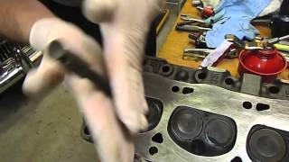 Rebuilding the Ford 351 Windsor Part 2  XW Falcon [upl. by Zipah]