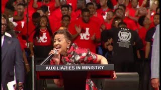 The Young People Are Going In Powerful Praise Break With Dorinda Clark Cole AIM 2018 HD [upl. by Huldah]