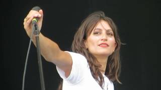 Dragonette – Hello  Osheaga 2016  SLD [upl. by Sanfred]