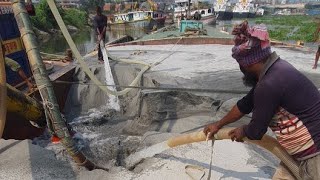 Unloading sand form ship 18 [upl. by Thevenot684]