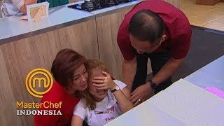 MASTERCHEF INDONESIA  Kejutan Spesial Dari Keluarga  Gallery 12  21 April 2019 [upl. by Hebert]