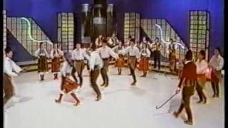 Macedonian Folk Dance  Kalajdjisko Full version [upl. by Assilak124]