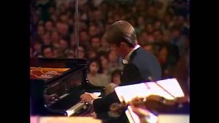 Pletnev  Mendelssohn Piano Concerto No1 [upl. by Nnylirej107]