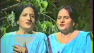 Kale Rang Da Paranda Surinder Kaur And Narinder Kaur [upl. by Thibaut]