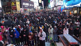 LIVE TARAWEEH IN TIMES SQUARE [upl. by Nomihs]