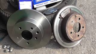 Nissan T31 Xtrail rear brake discrotor replacement [upl. by Ragen]