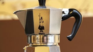 How to use a Bialetti Moka Express [upl. by Reiss764]