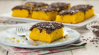 Bolo de Cenoura com Brigadeiro  Receitas NestlÃ© [upl. by Nanci]