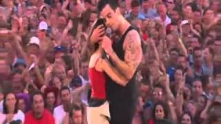 Robbie Williams live at Knebworth Come Undone [upl. by Anitnegra]