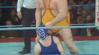 1975 BIG DADDY REMOVES MASK OF KENDO NAGASAKI [upl. by Nirihs]