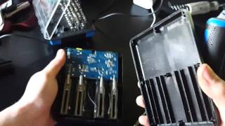 Efest battery charger LUC V4 disassembly and fix [upl. by Imalda]