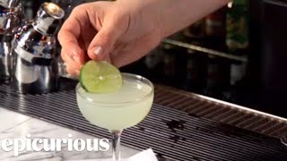 How to Make a Daiquiri Cocktail [upl. by Airotal]