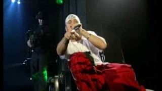 Eminem ft Dr Dre  Forgot About Dre Live Santa Monica California 2001 [upl. by Jansson]